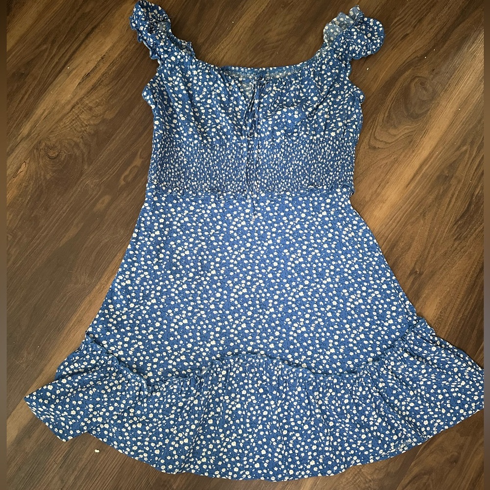 Floral Cap Sleeve Mini Dress sz M